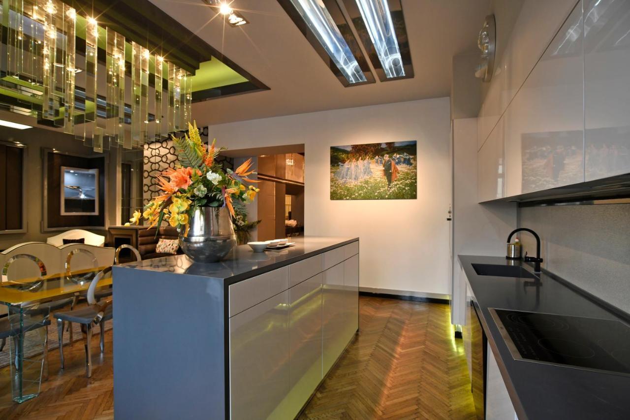 Ferienwohnung Luxuryflat Near Centre On118 Sqm, 3Br,2Bth,8Bed,Ac Budapest Exterior foto