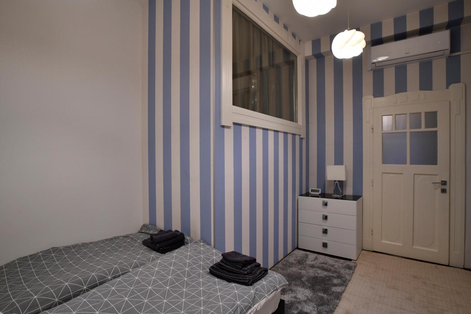 Ferienwohnung Luxuryflat Near Centre On118 Sqm, 3Br,2Bth,8Bed,Ac Budapest Exterior foto