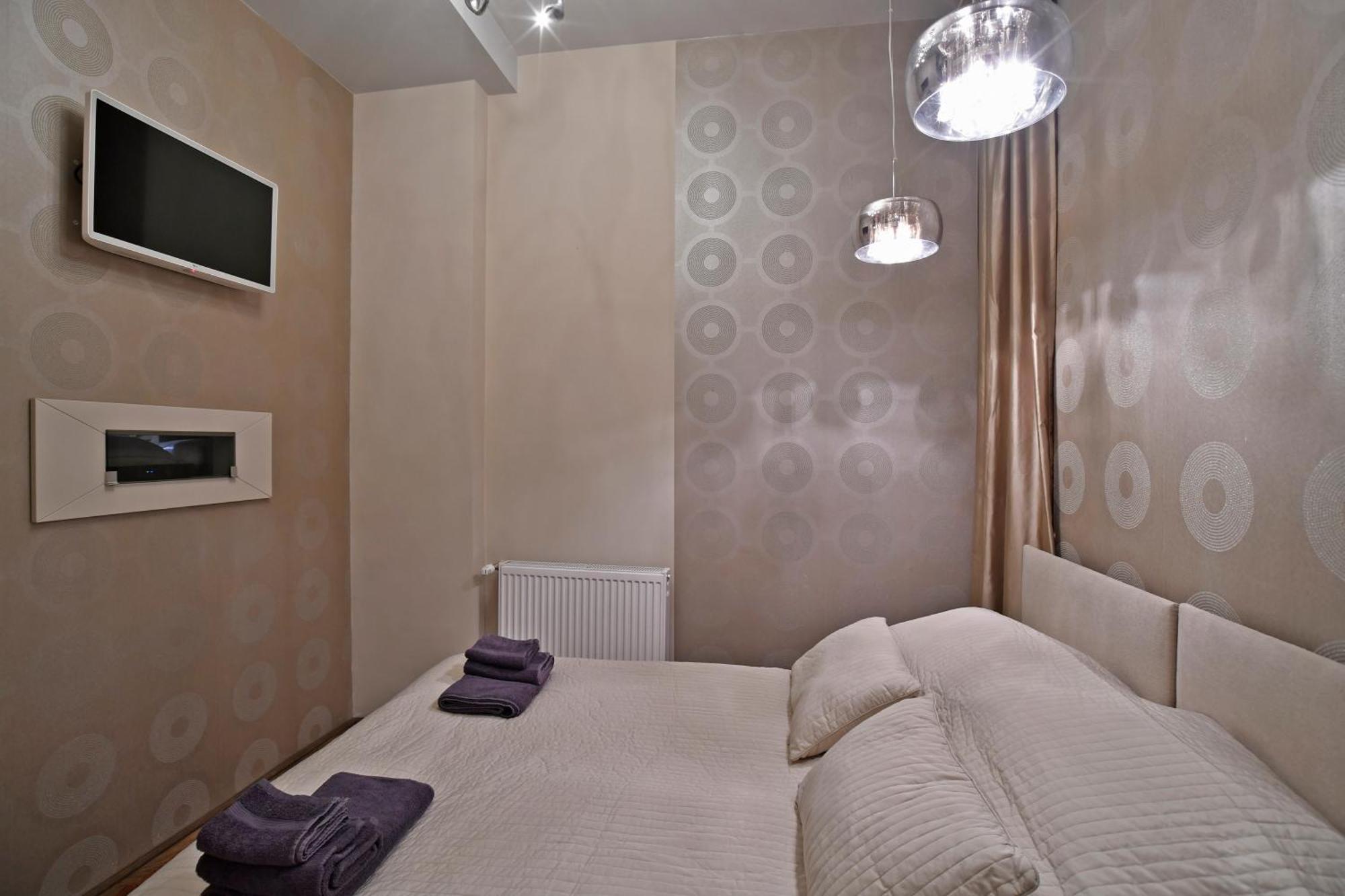 Ferienwohnung Luxuryflat Near Centre On118 Sqm, 3Br,2Bth,8Bed,Ac Budapest Exterior foto